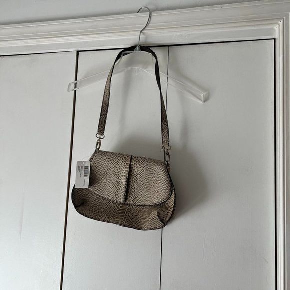 New - Chico's Reptile Print Off White/Tan Handbag - Picture 2 of 6